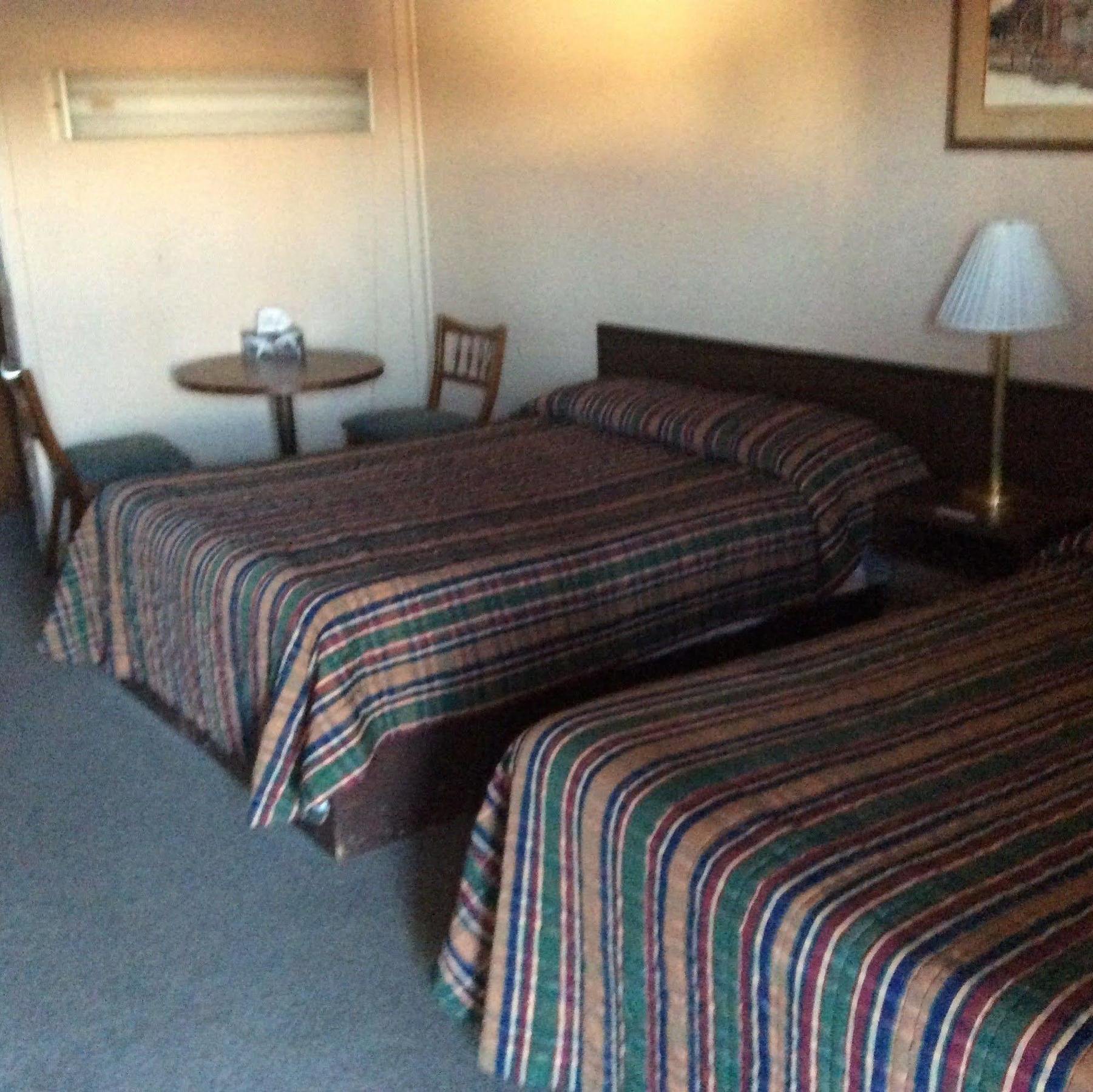 Parkwood Motor Inn Sundre Ngoại thất bức ảnh