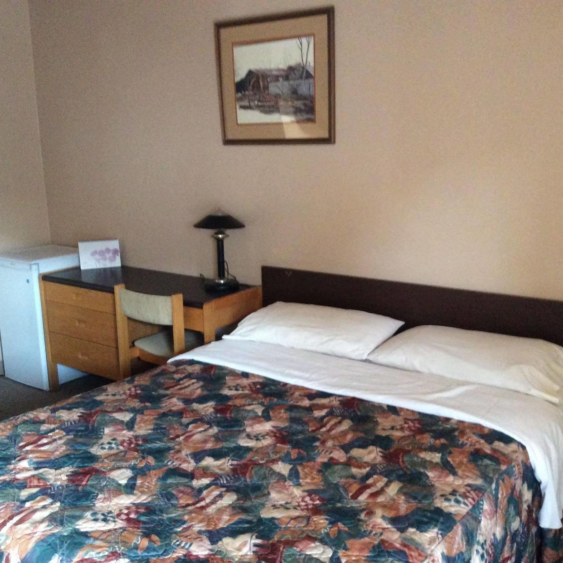 Parkwood Motor Inn Sundre Ngoại thất bức ảnh